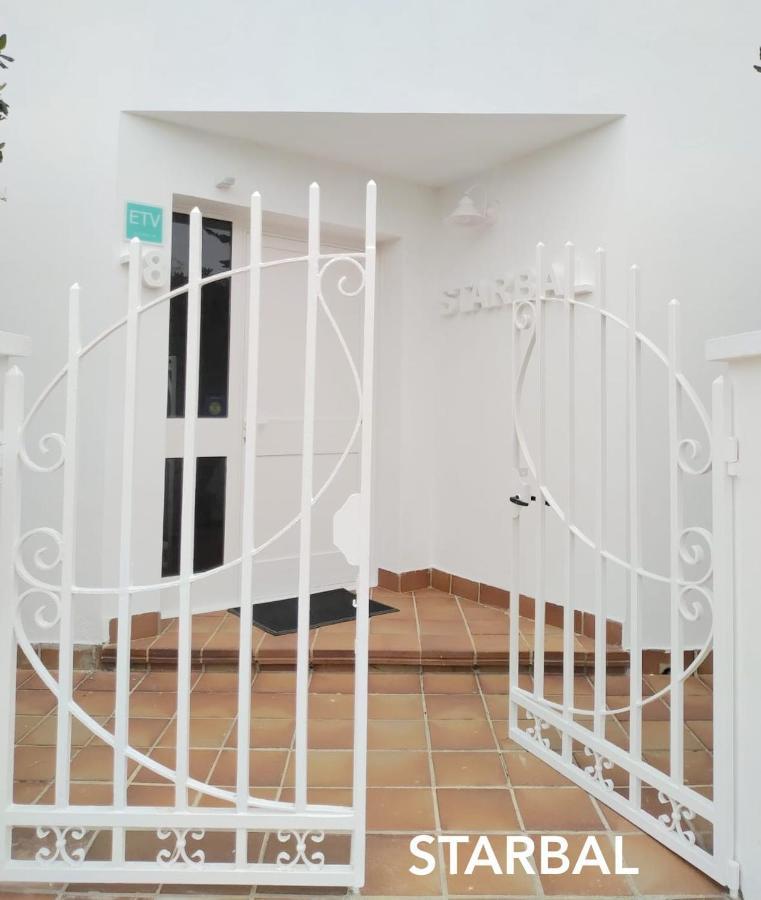 Starbal Love Es Castell  Exterior foto