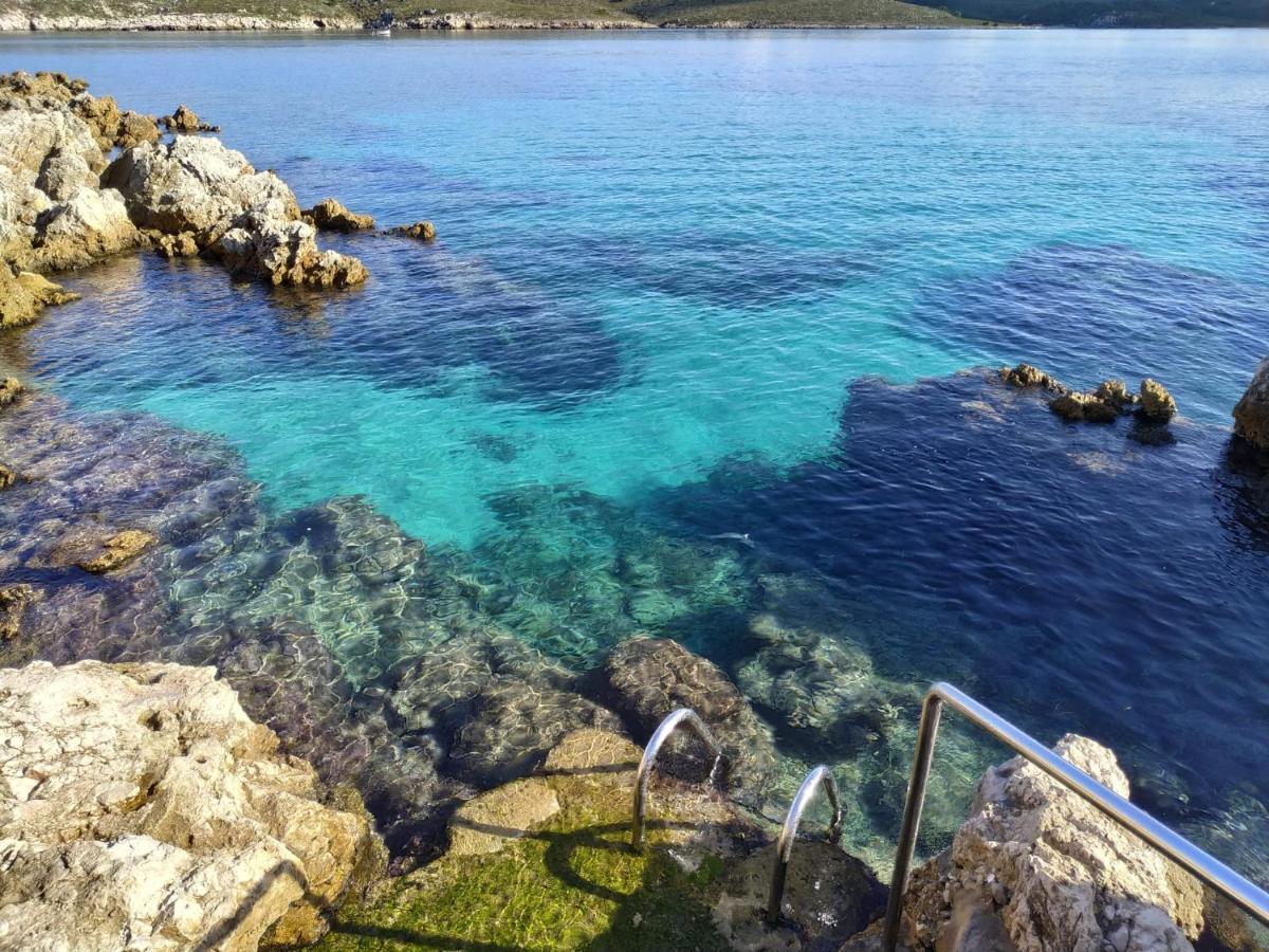 Starbal Love Es Castell  Exterior foto