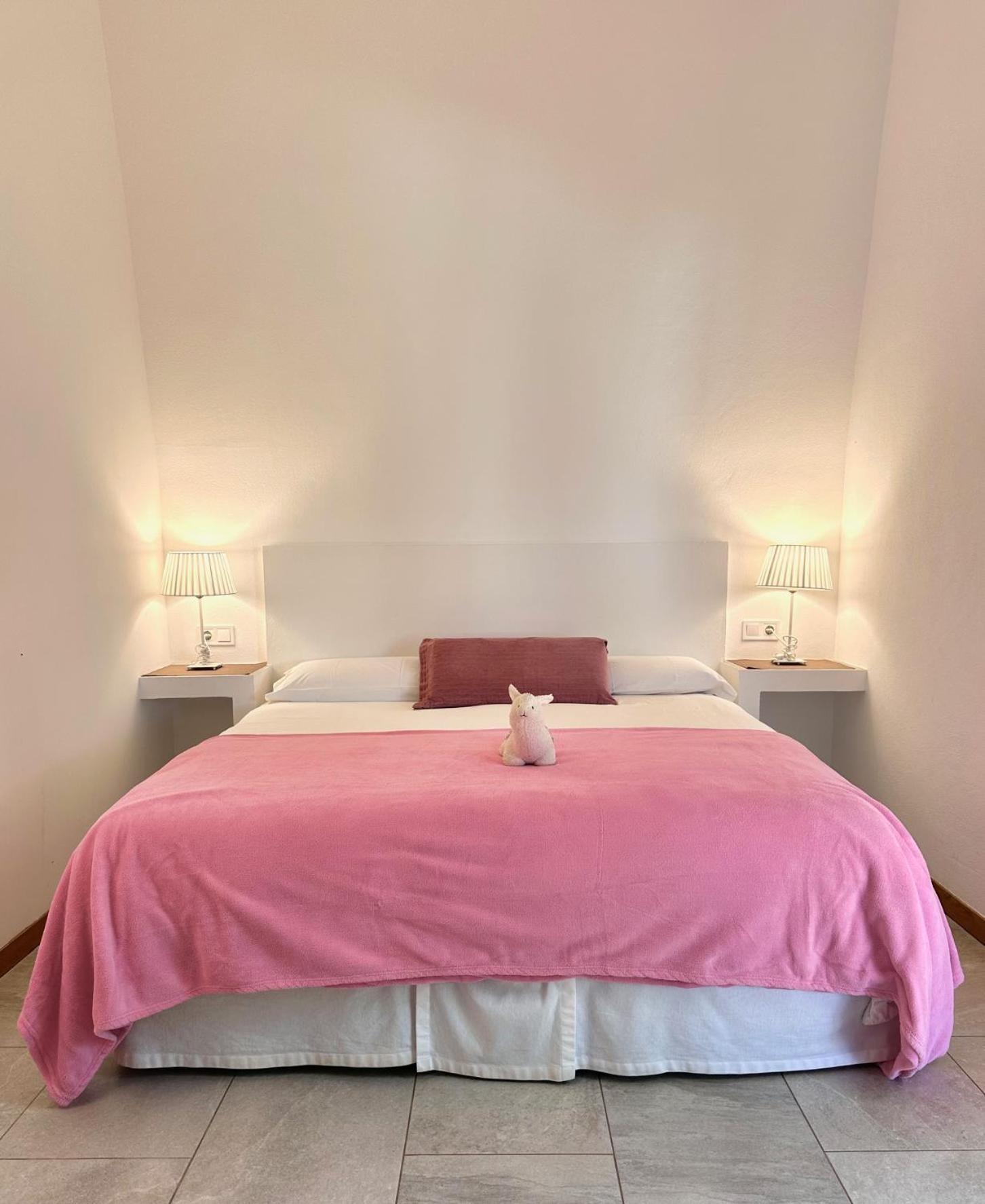Starbal Love Es Castell  Exterior foto